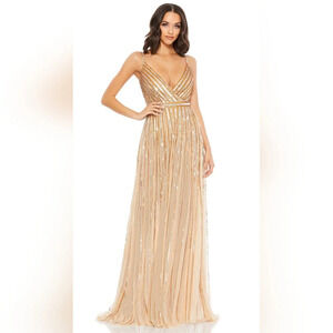 Mac Duggal,‎ Sequined Wrapover  Sleeveless Gown, Nude Gold, Size 4, NWT